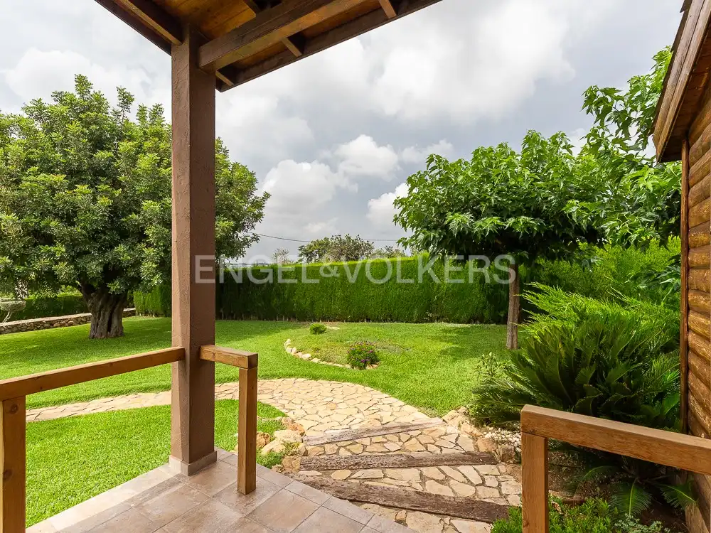 Terraza de Casa o chalet de alquiler en Torrent con Aire acondicionado, Calefacción y Jardín privado