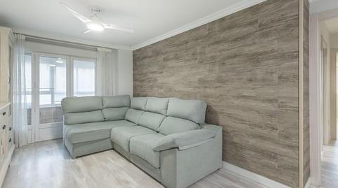 Foto 2 de Piso de alquiler en Calle Oscar Romero, Barrio de Zaidín,  Granada Capital