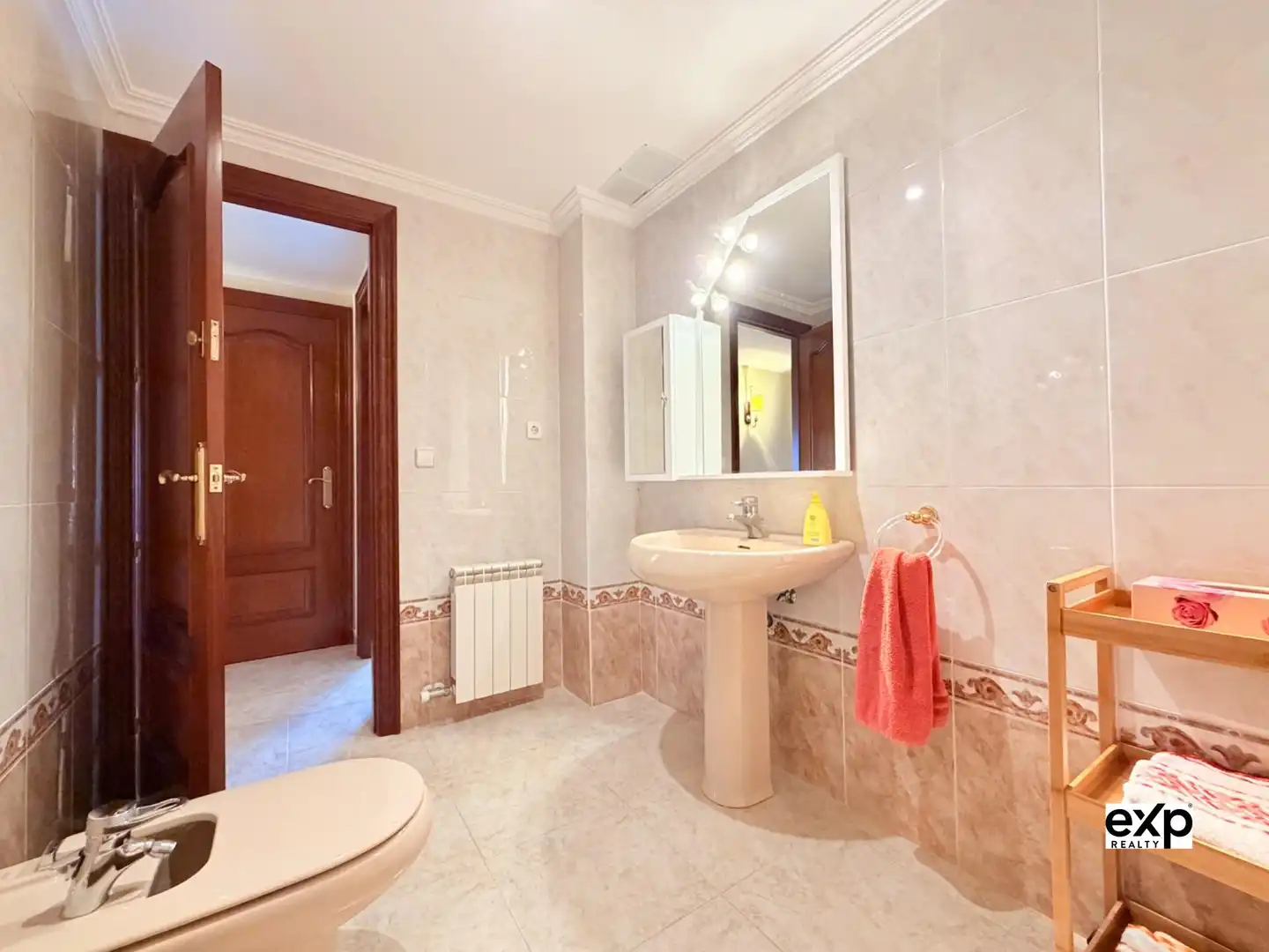 Baño de Casa o chalet en venta en Mataró con Calefacción, Jardín privado y Terraza