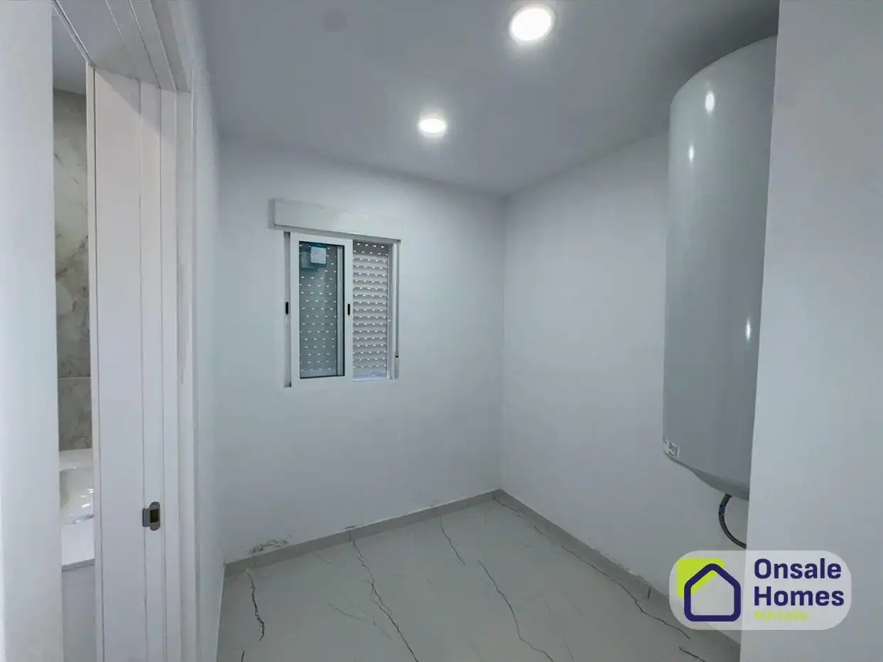 Apartamento en venta en Alhaurín El Grande con Aire acondicionado, Jardín privado y Terraza