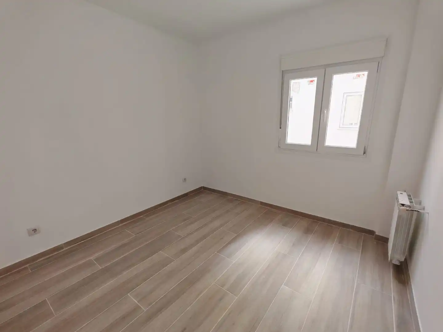 Bedroom of Flat for sale in Móstoles  with Heating, Parquet flooring and Terrace
