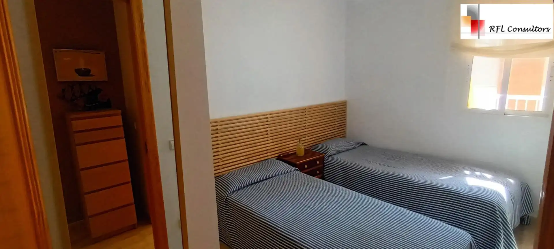 Dormitori de Àtic de lloguer en Torreblanca amb Terrassa i Moblat