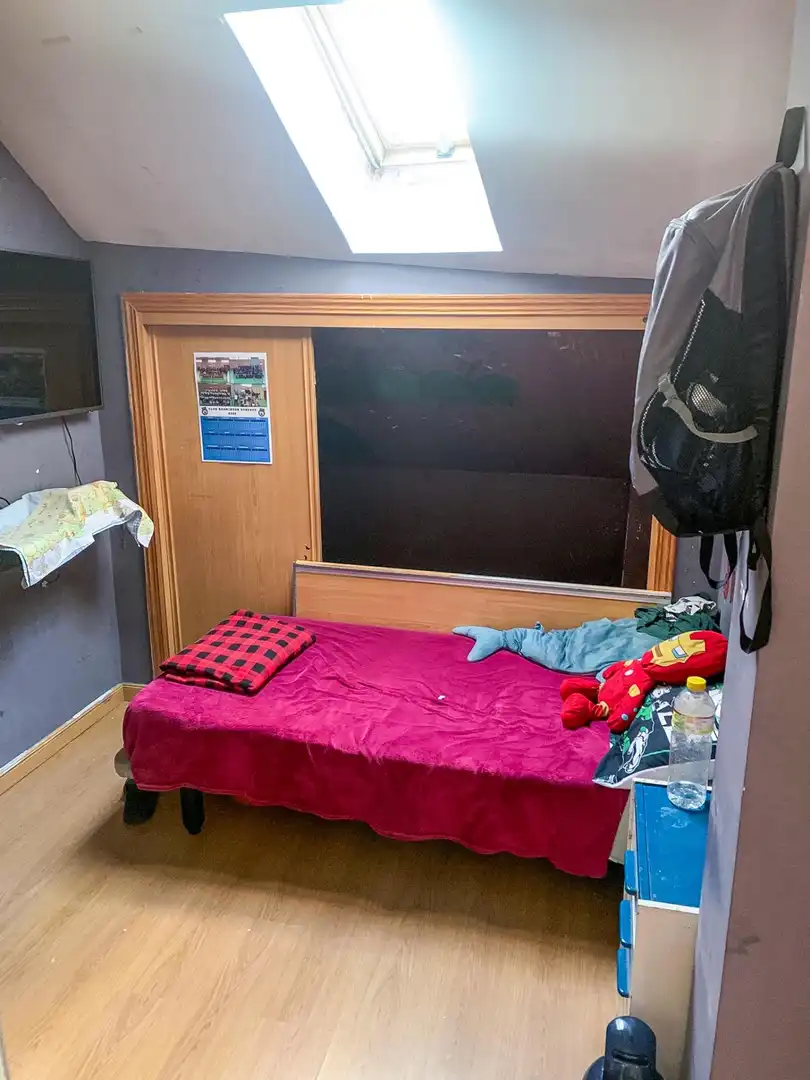 Habitación de Ático en venta en Perales de Tajuña con Trastero y Balcón