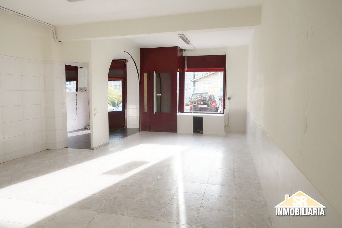 Local de lloguer a Martinete, 84, Someso - Matogrande