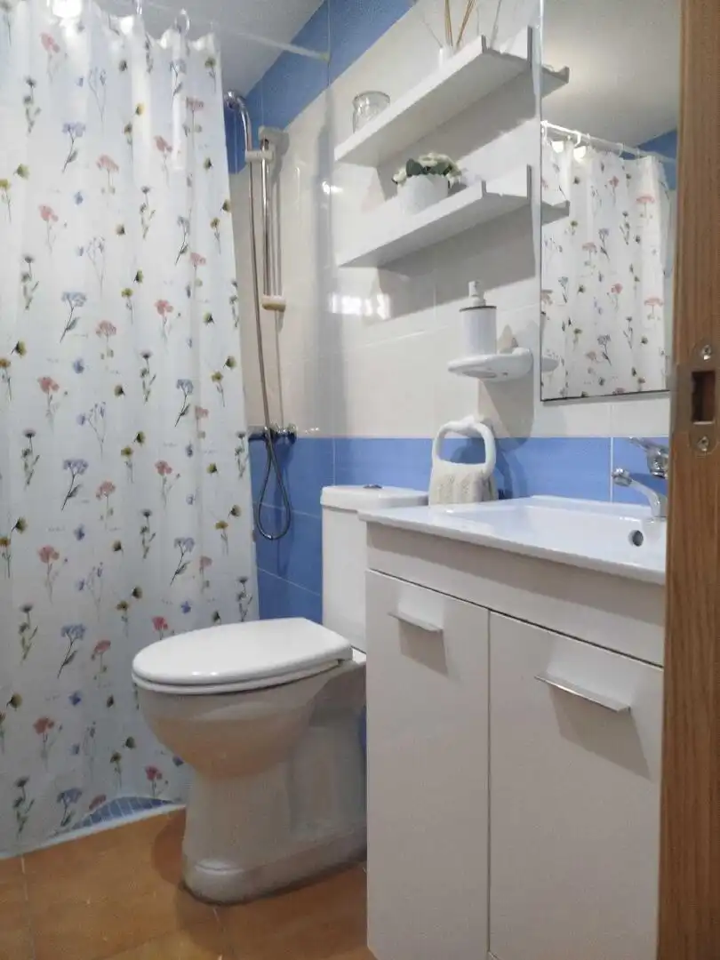 Baño de Planta baja en venta en Rota