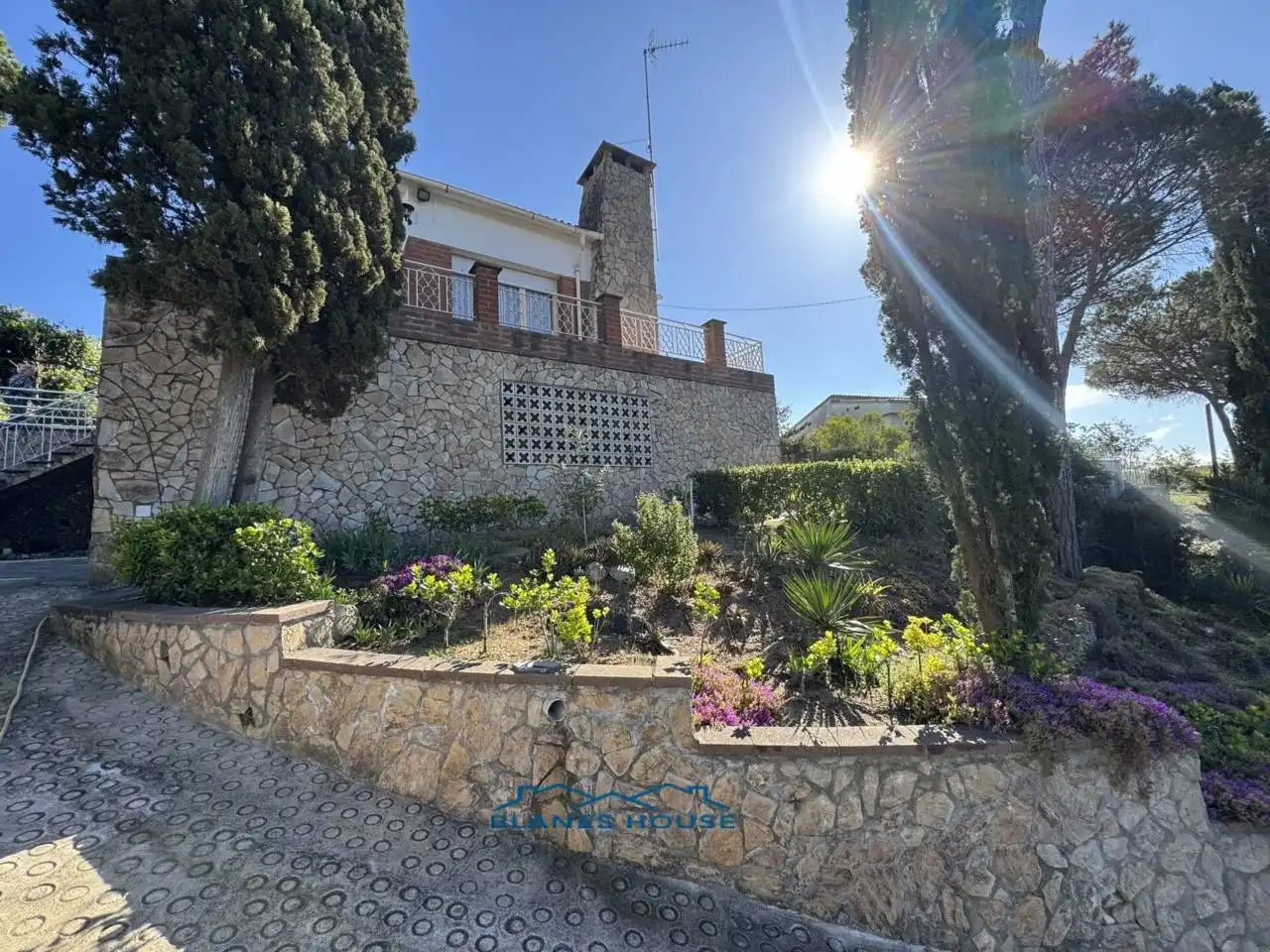 Vista exterior de Casa o chalet en venta en Maçanet de la Selva con Jardín privado, Terraza y Amueblado