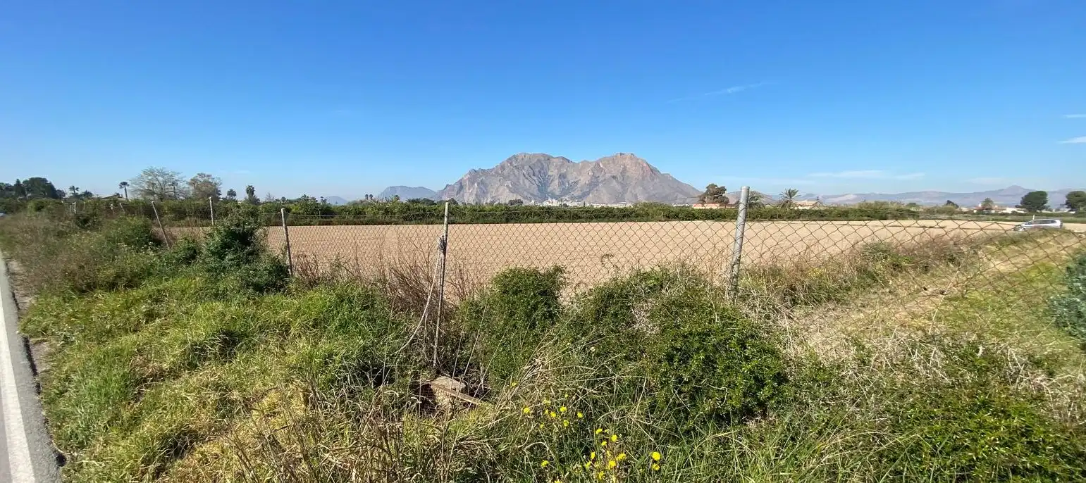 Rustikales Grundstück zum Verkauf in Vereda de los Cubos