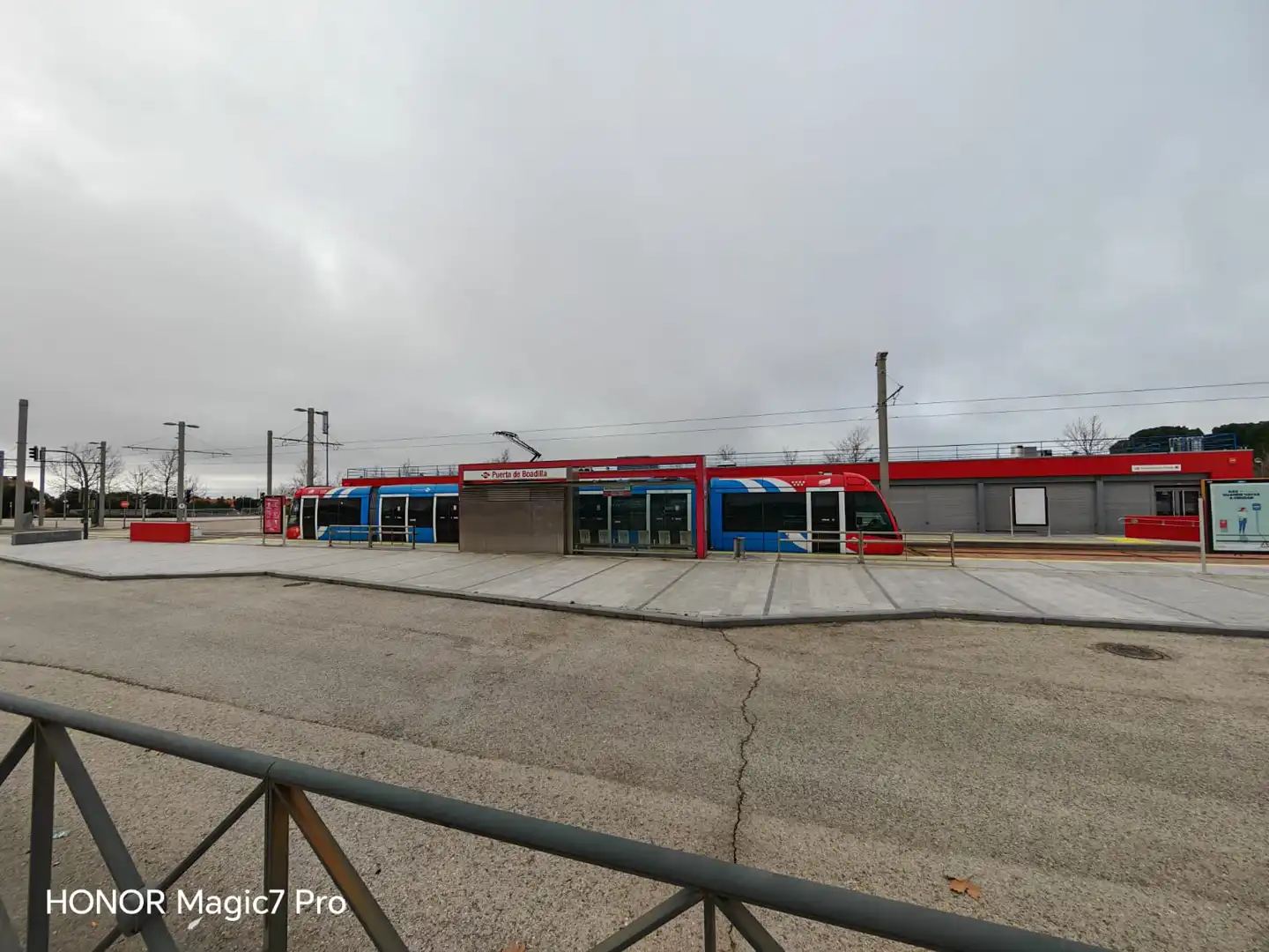 Vista exterior de Piso en venta en Boadilla del Monte con Aire acondicionado, Calefacción y Trastero