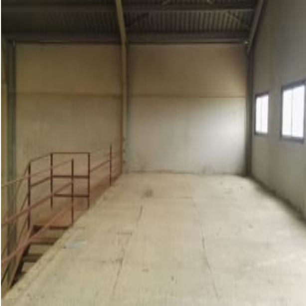 Local en venda en Borox