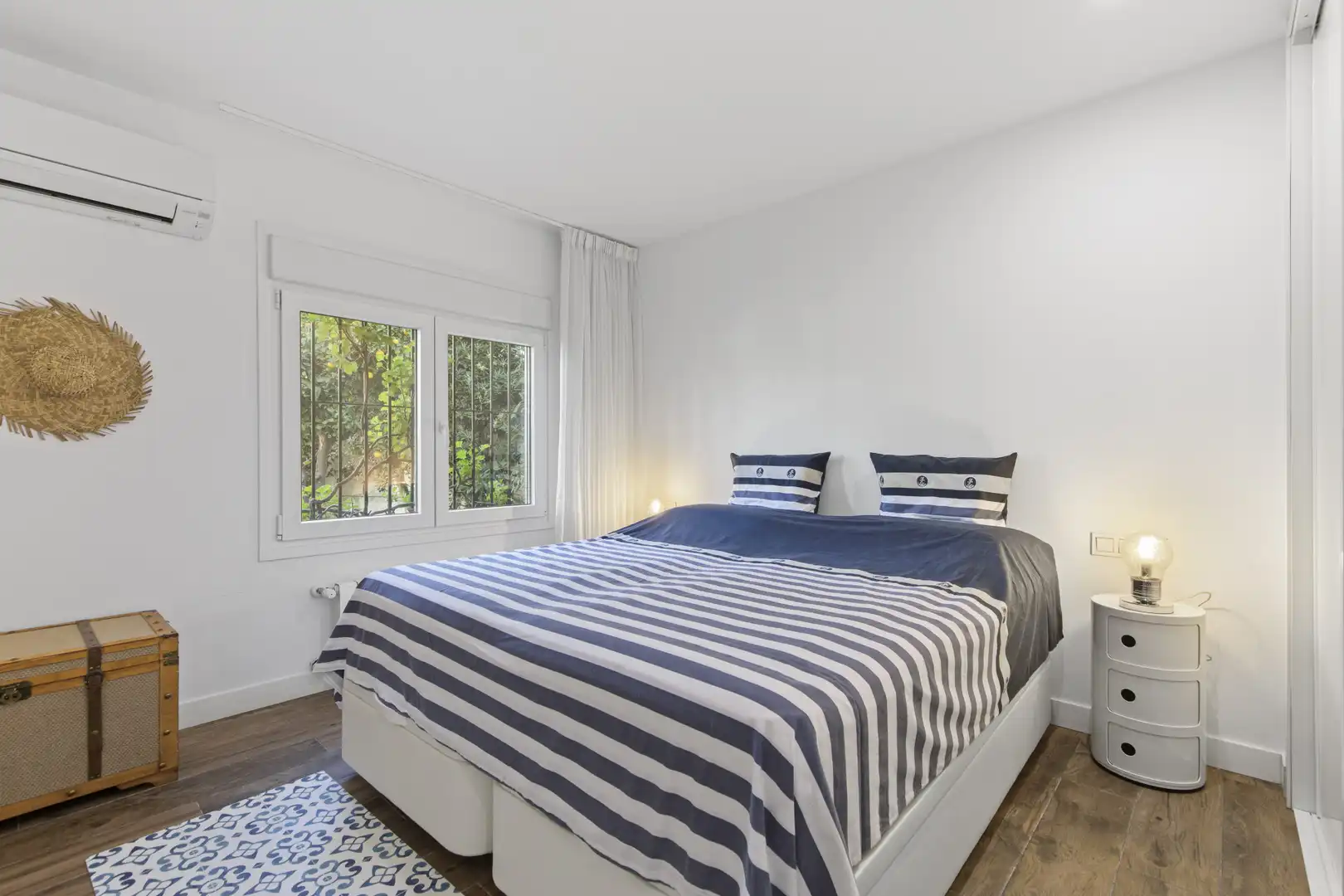 Habitación de Casa o chalet en venta en Marbella con Aire acondicionado, Calefacción y Jardín privado