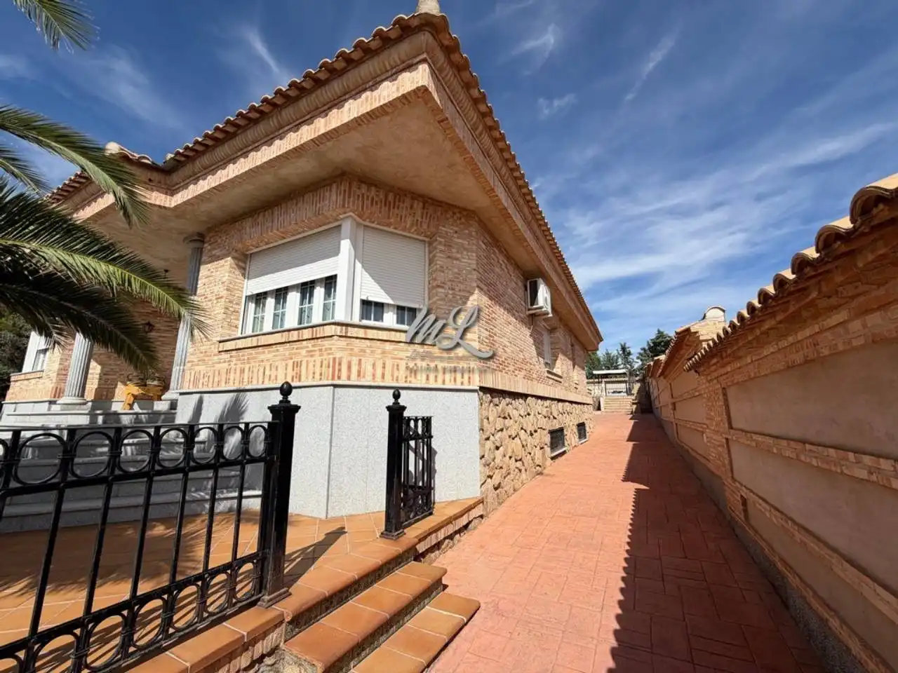 Vista exterior de Casa o xalet en venda en Nambroca amb Aire condicionat, Calefacció i Terrassa