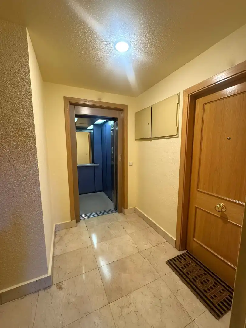 Wohnung zum Verkauf in Madrid mit Klimaanlage, Heizung und Terrasse
