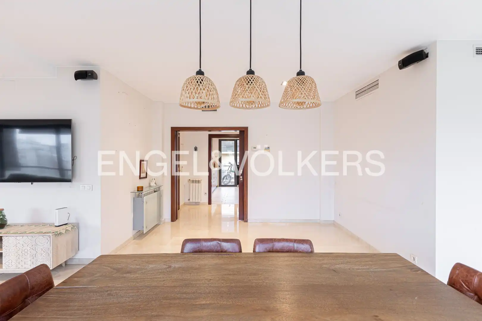 Comedor de Piso de alquiler en Barcelona con Aire acondicionado, Calefacción y Parquet