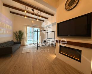 Sala d'estar de Apartament en venda en  Valencia Capital amb Aire condicionat, Terrassa i Moblat