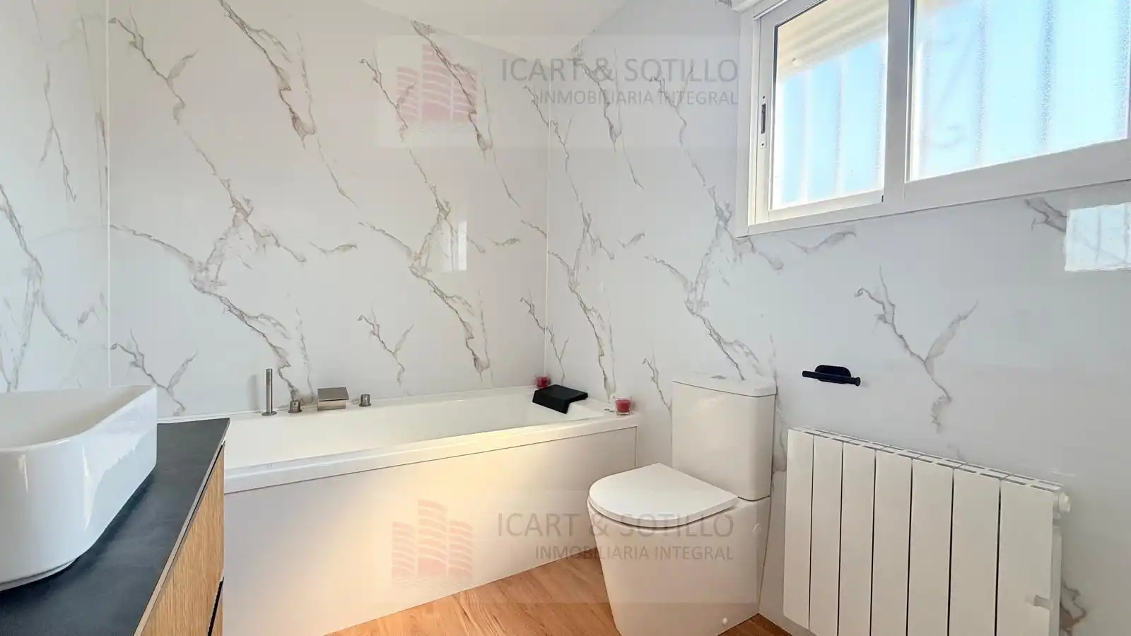 Bathroom of Houses for sale in Vinaròs  with Air Conditioner, Heating and Private garden