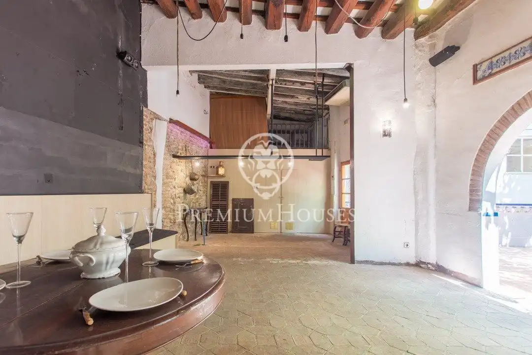 Comedor de Finca rústica en venta en Mataró con Balcón