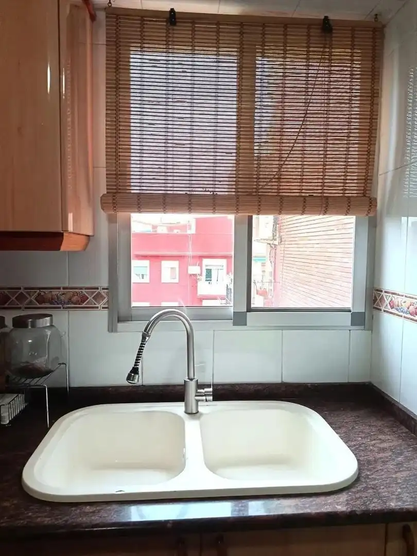 Cocina de Piso en venta en Valencia con Amueblado y Balcón