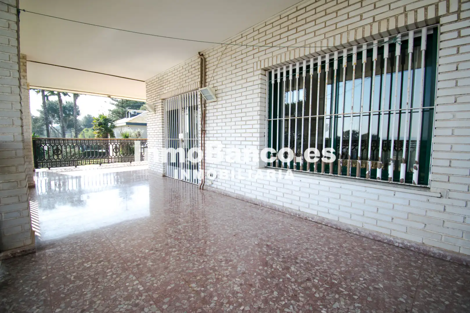 Vista exterior de Casa o chalet en venta en Chiva con Aire acondicionado, Calefacción y Jardín privado