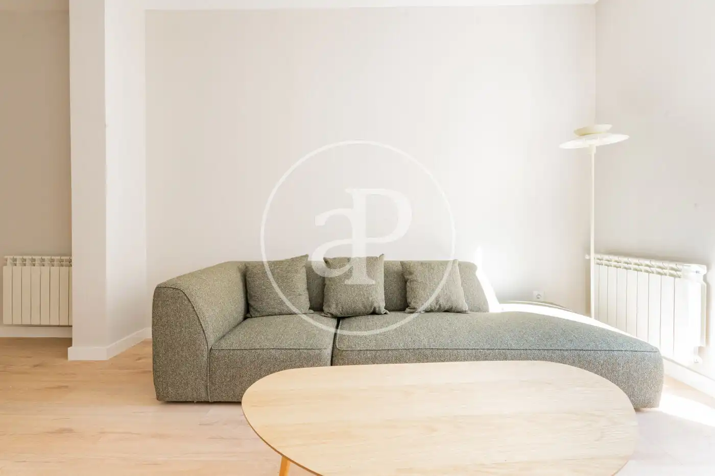 Flat with terrace for sale in C. del Divino Pastor, imagen 6