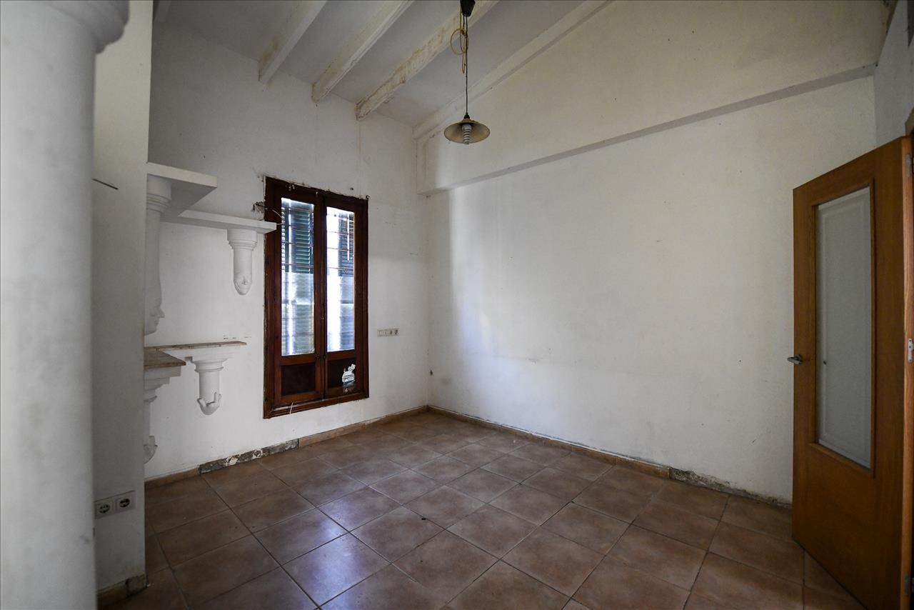 Single-family semi-detached for sale in  Palma de Mallorca  with Storage room
