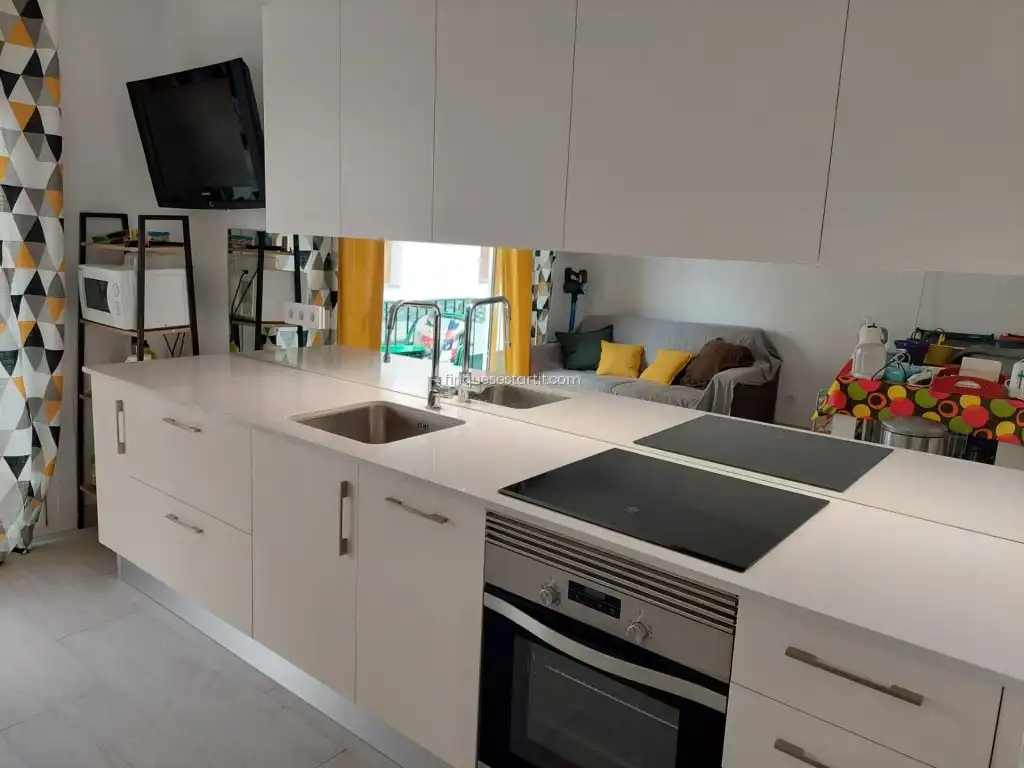 Piso en venta en Calle Illes, imagen 2