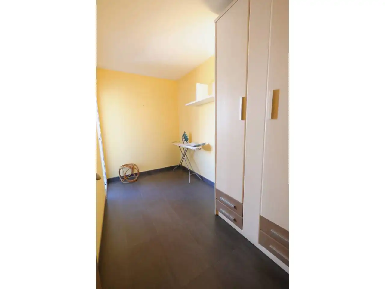Bedroom of Flat for sale in L'Hospitalet de Llobregat  with Air Conditioner and Balcony