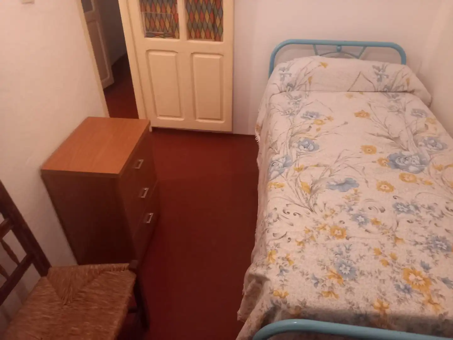 Dormitori de Casa o xalet de lloguer en El Burgo