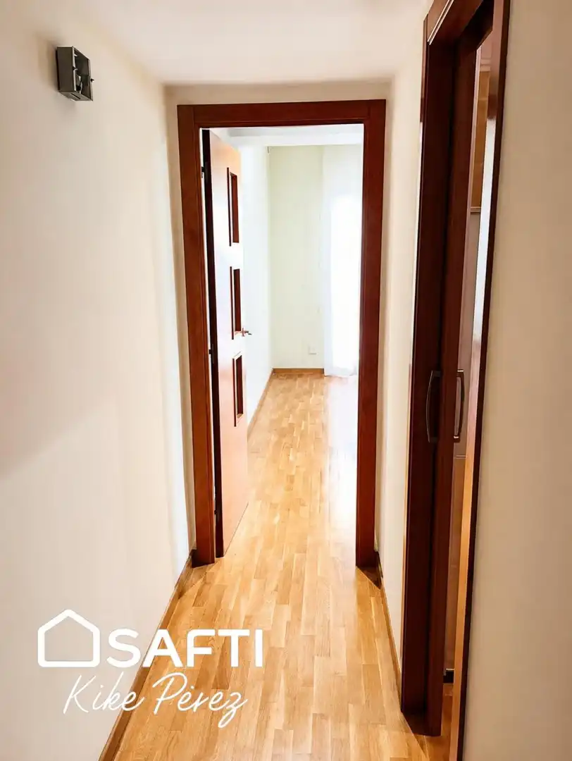 Piso en venta en Nou Barris