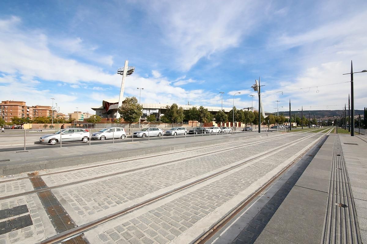 Exterior view of Premises for sale in  Granada Capital  with Terrace