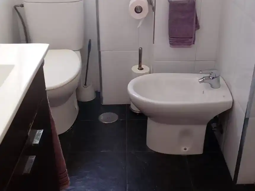 Baño de Piso en venta en  Madrid Capital