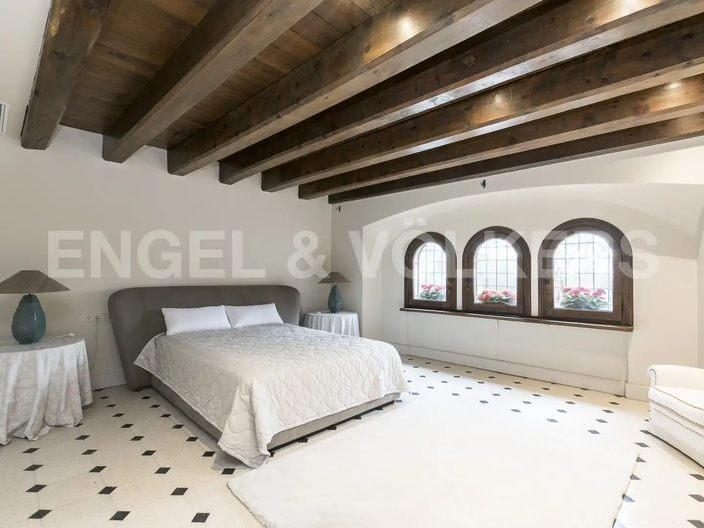 Bedroom of Houses for sale in Castelldefels  with Air Conditioner, Heating and Private garden