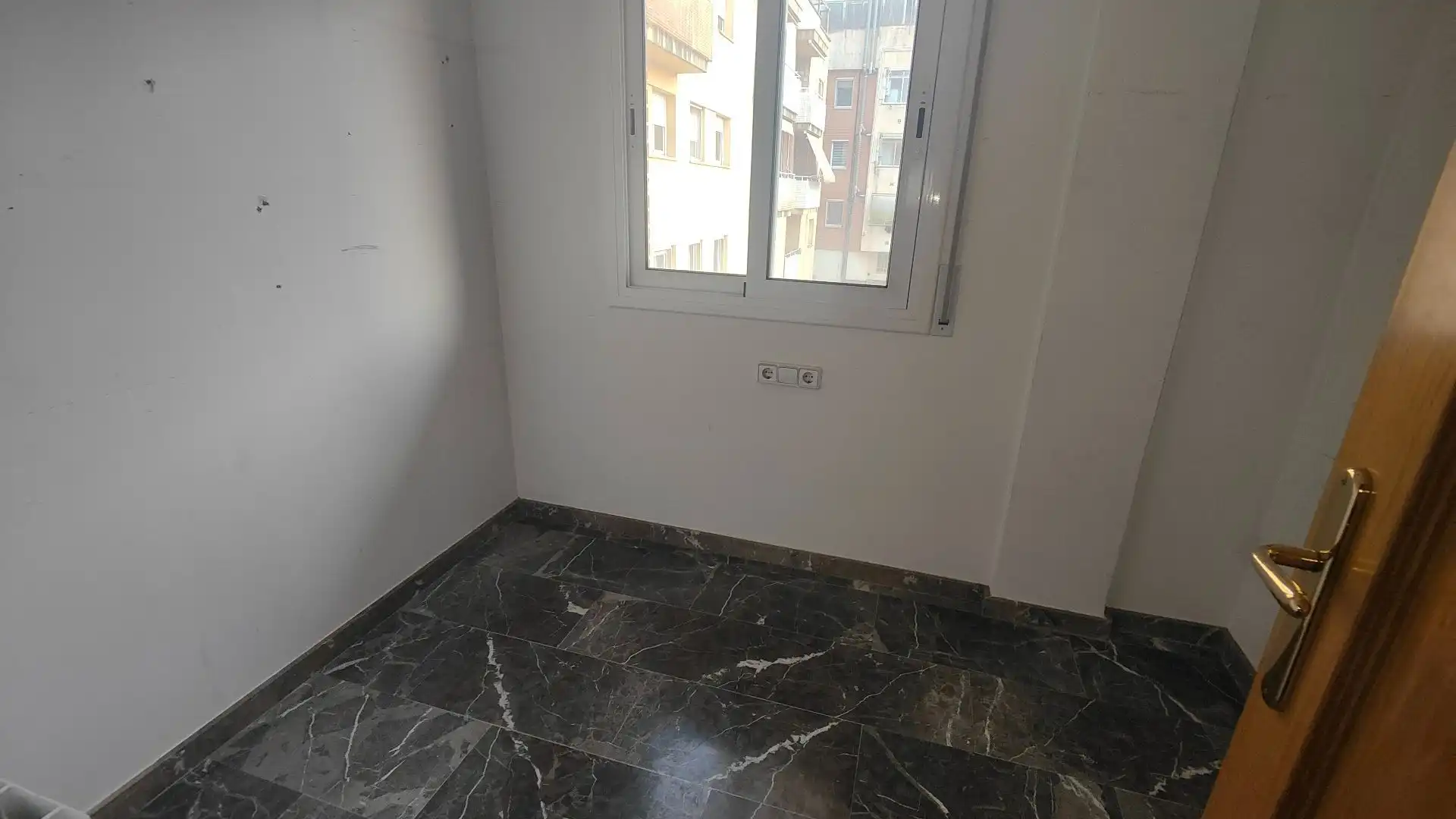 Bedroom of Flat for sale in Vilafranca del Penedès  with Heating, Terrace and Community pool