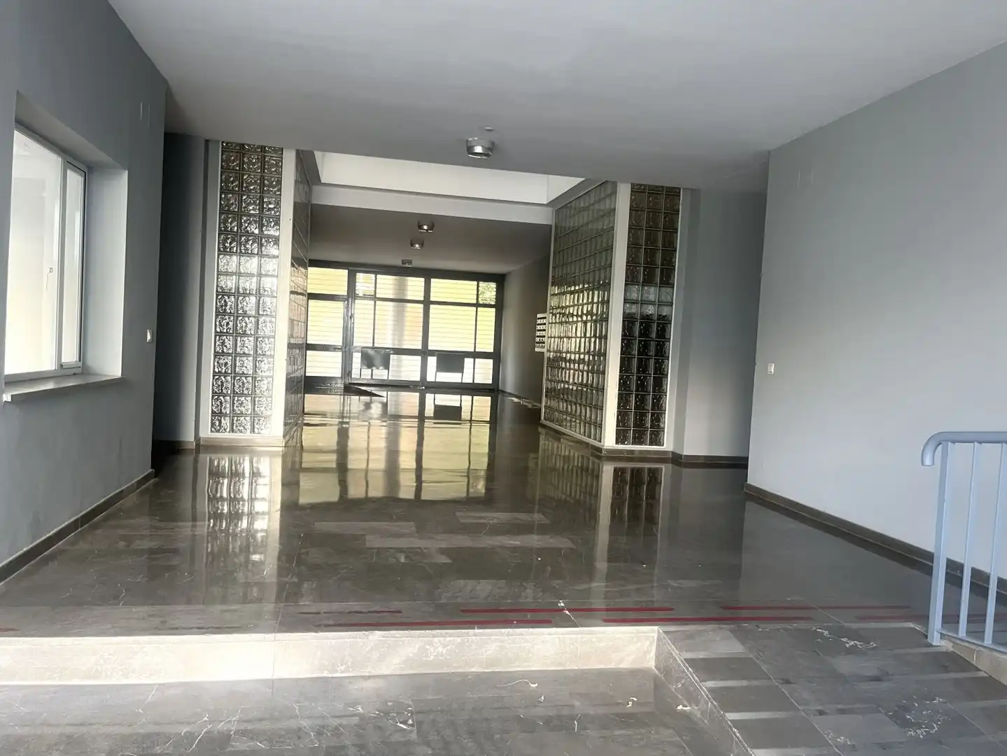 Wohnung zur Miete in Sevilla mit Klimaanlage und Heizung