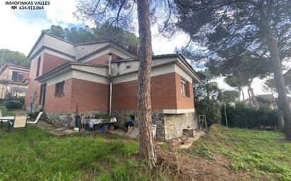 Exterior view of House or chalet for sale in Lliçà de Vall  with Air Conditioner, Heating and Private garden