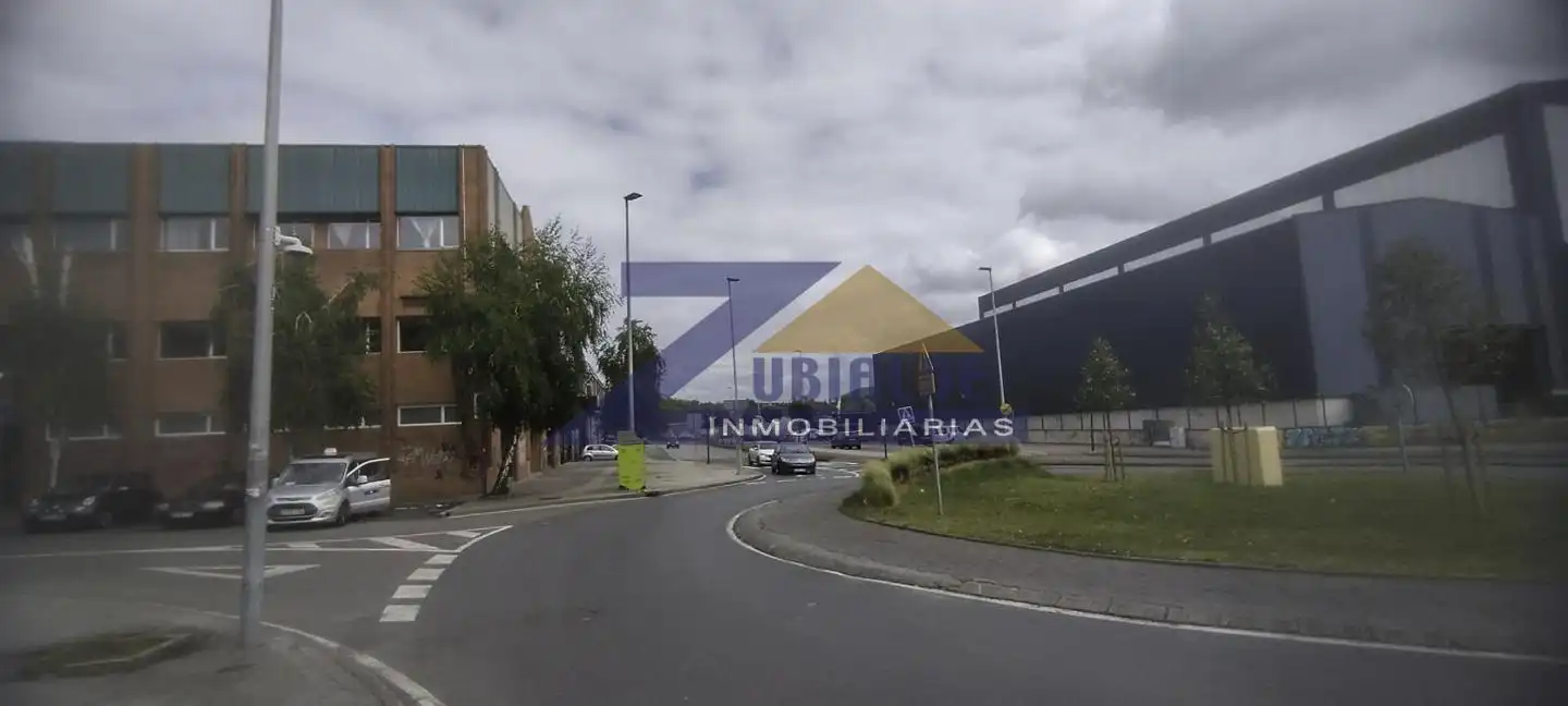 Fabrikhallen zur Miete in Ribera de Axpe Etorbidea, Erandio