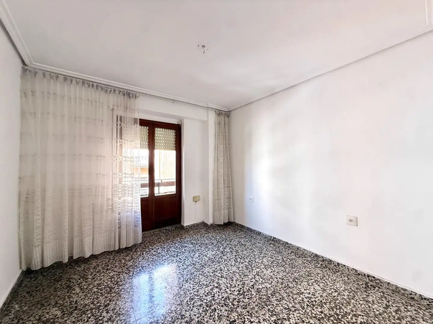 Living room of Flat for sale in Valencia  with Balcony