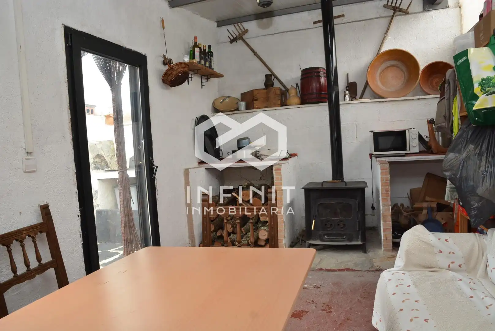 Kitchen of Houses for sale in Yebes  with Air Conditioner, Heating and Private garden
