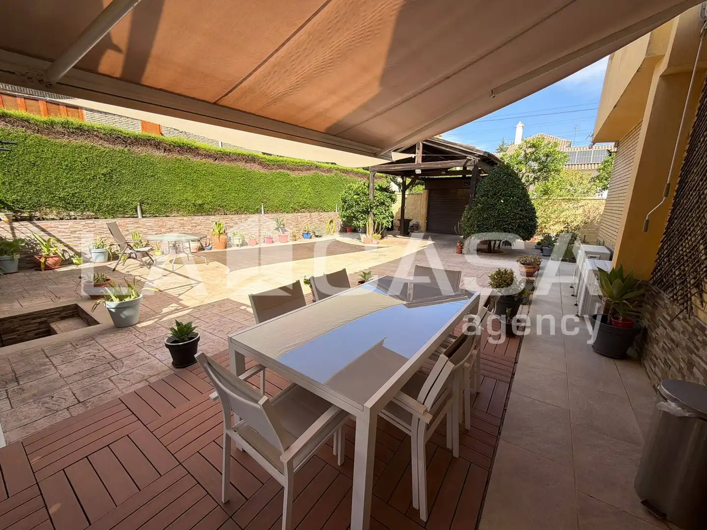 Vivienda con piscina en venta en Cerros de Montequinto, imagen 2
