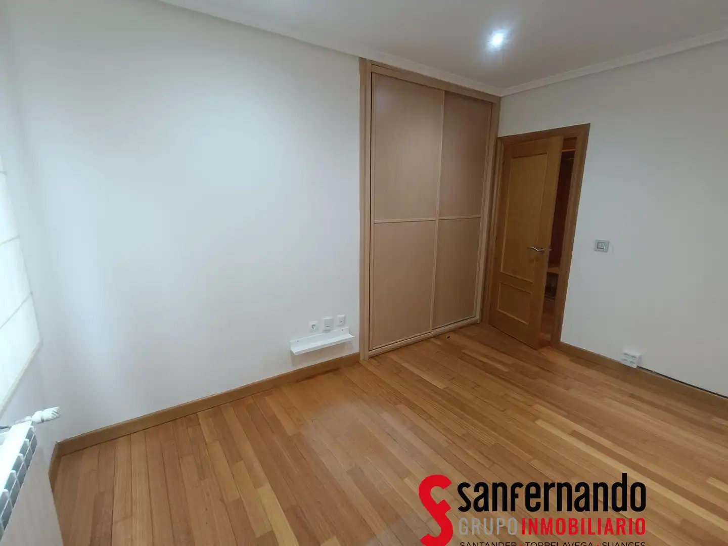 Bedroom of Flat for rent in Piélagos  with Heating and Parquet flooring