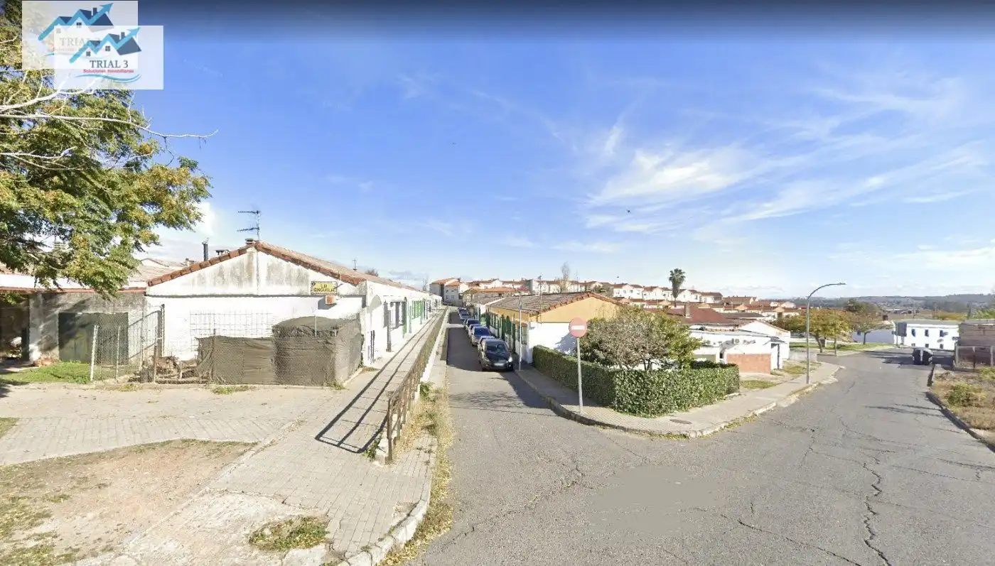 Vista exterior de Casa o xalet en venda en Badajoz