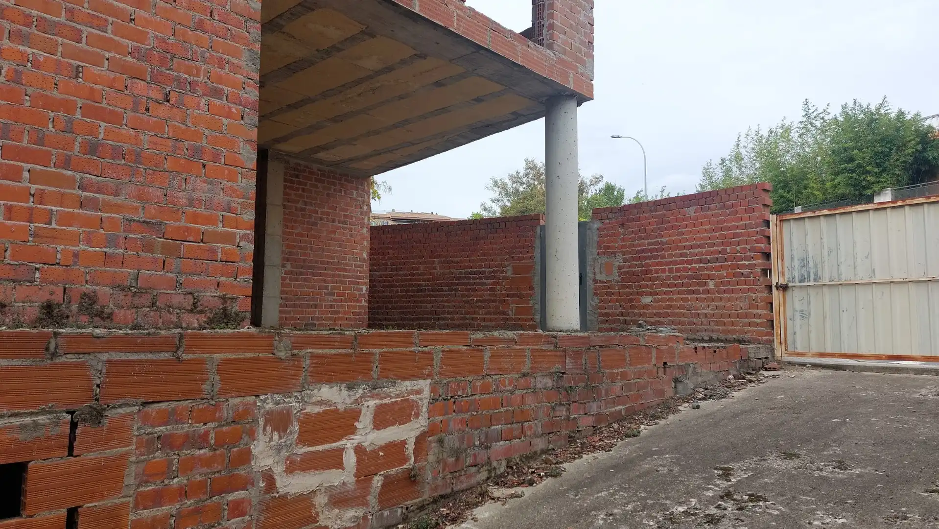 Houses for sale in N/A, -1, Miralvalle - Av. Virgen del Puerto - La Data
