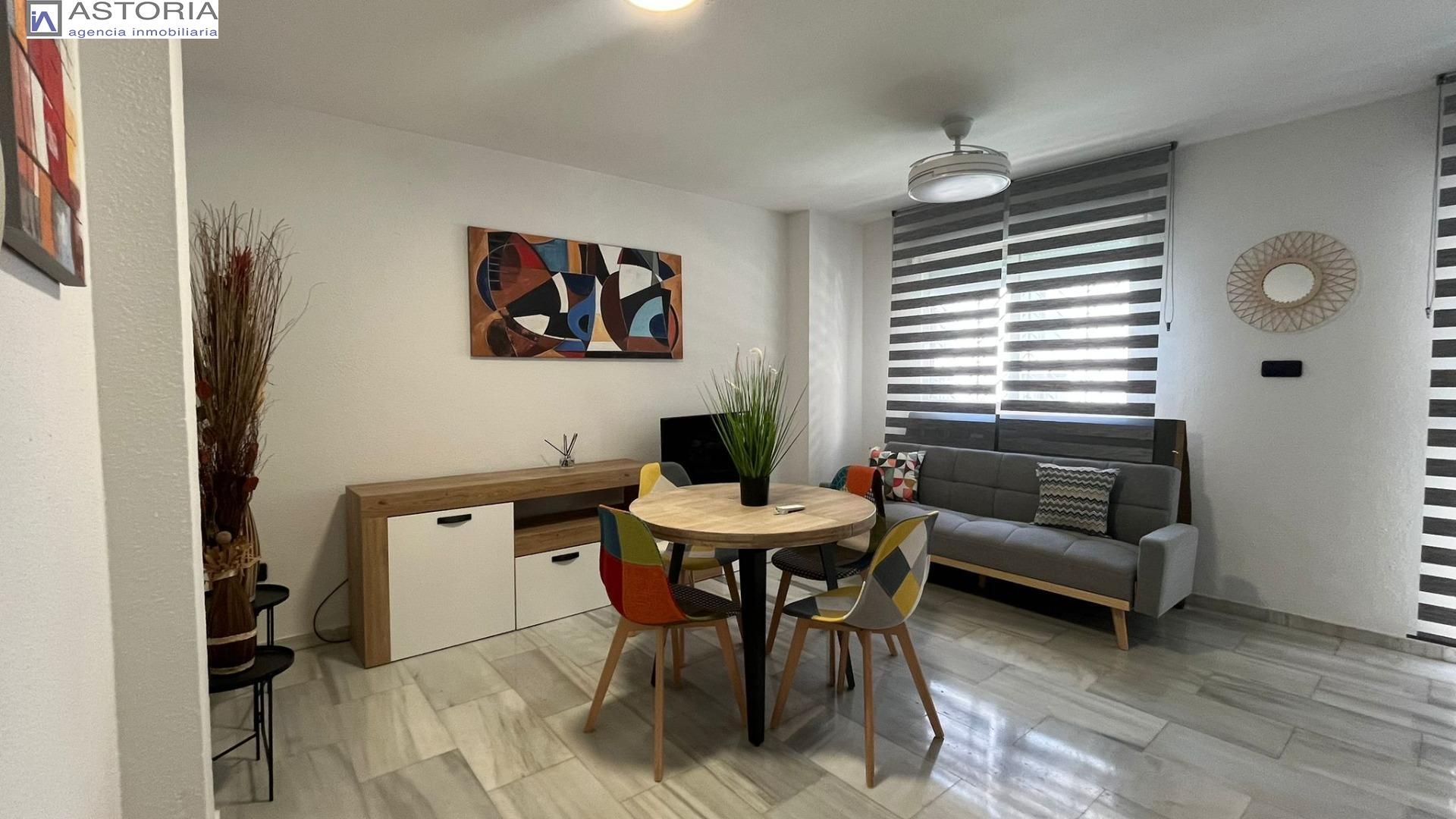 Living room of Apartment to rent in  Granada Capital