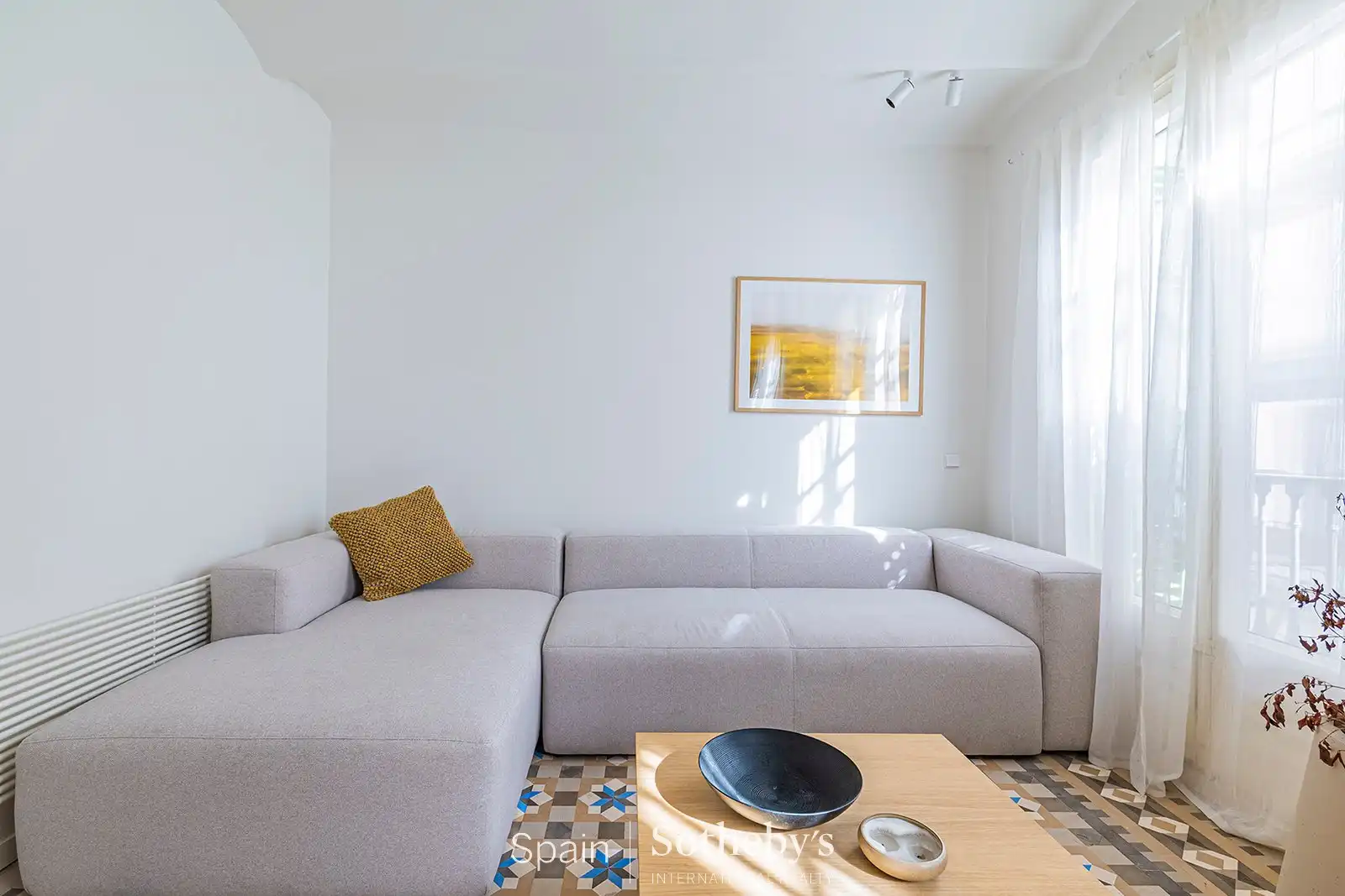 Living room of Apartments for sale in Barcelona  with Air Conditioner and Heating