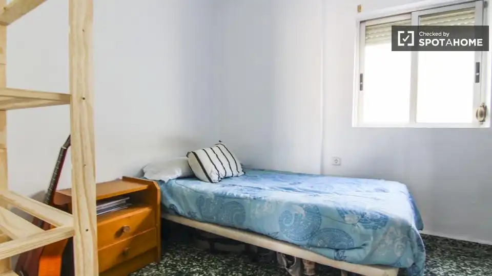 Habitación en Barrio de Benimaclet