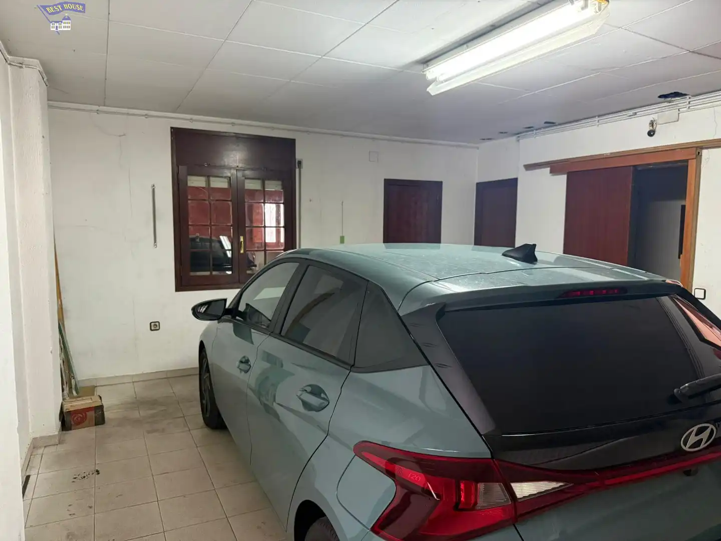Parking de Casa o chalet en venta en Barberà del Vallès con Calefacción, Jardín privado y Parquet