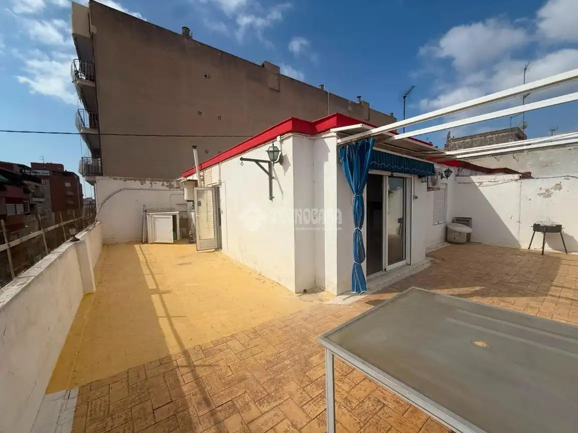 Vista exterior de Ático en venta en Alicante / Alacant con Terraza