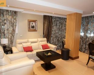 Living room of Flat for sale in  Cádiz Capital  with Air Conditioner