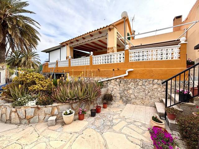 Casa adosada en Venta en Partida RODACUCOS en El Secanet - Hacienda del Sol