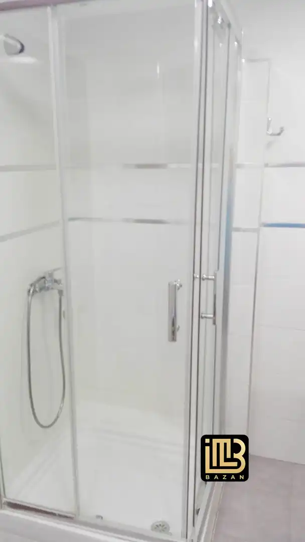 Bathroom of Flat for share in Málaga  with Air Conditioner, Furnished and Oven