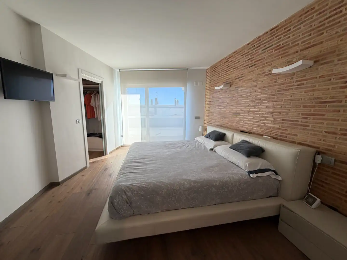 Bedroom of Detached homes for sale in Sagunto / Sagunt  with Air Conditioner, Terrace and Furnished
